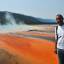 Visitando a Grand Prismatic Pool, no Yellowstone National Park, em Wyoming, nos Estados Unidos